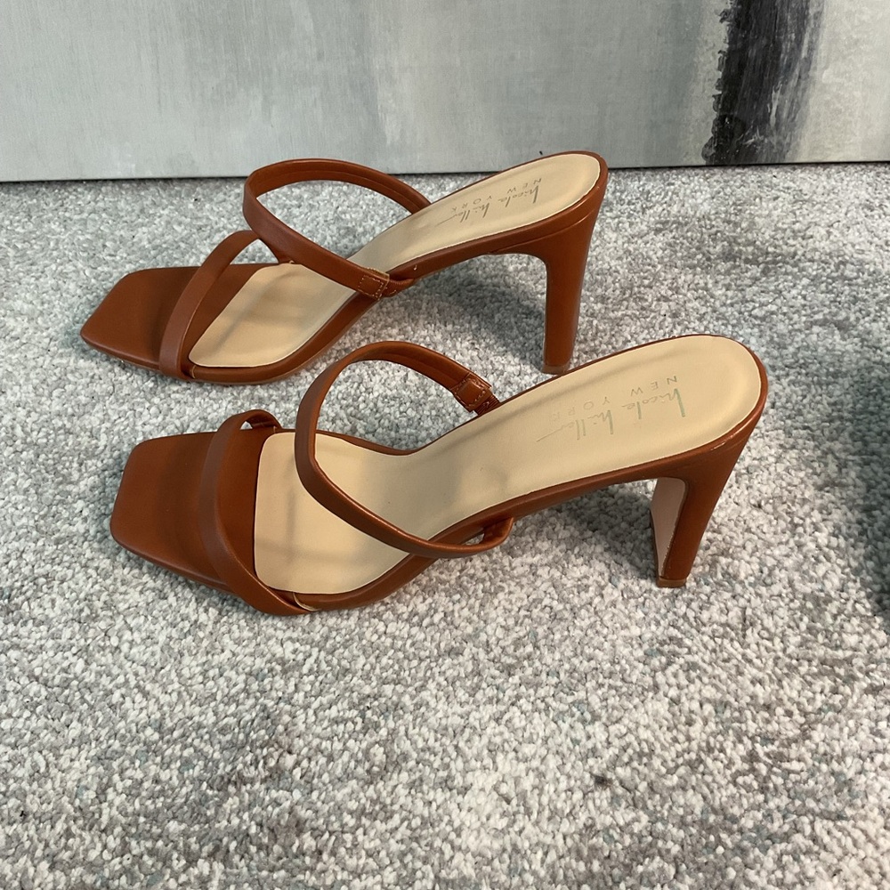 Nicole Miller Memo Double Band, Square-toe, Heeled Sandals - Size 10 (NWOB) - Picture 7 of 10